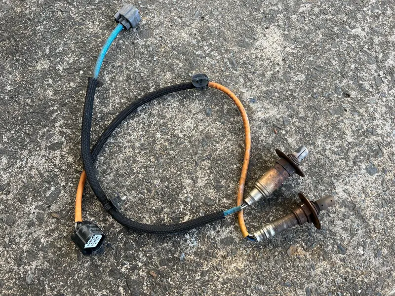 Subaru Impreza G3 Rs 08 - 11 Exhaust Cat Oxygen Sensors O2 Denso Genuine Oem 1
