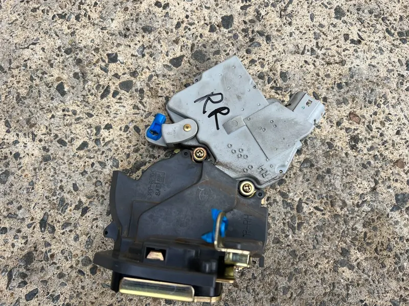 Subaru Impreza Gda Gdb Wrx 02 - 07 Right Rear Door Lock Actuator Rhr Genuine Oem 1
