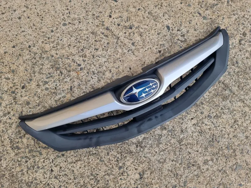 Subaru Impreza Gh 2008 - 11 Factory Front Bumper Bar Grille Grill Badge Genuine 1