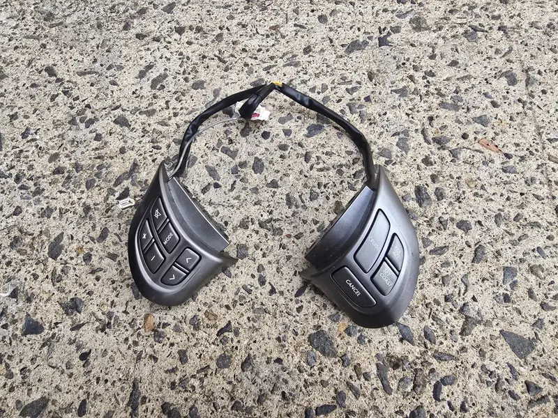 Subaru Impreza Gh Wrx 07-14 Factory Steering Wheel Buttons Controls Genuine Oem 1