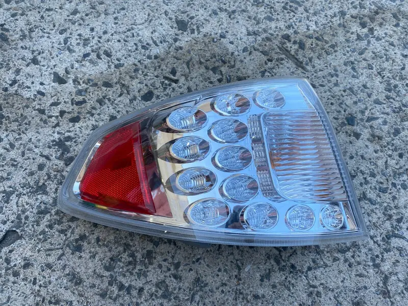 Subaru Impreza Hatch Gh G3 08 - 14 Left Rear Back Brake Tailgate Tail Light 1