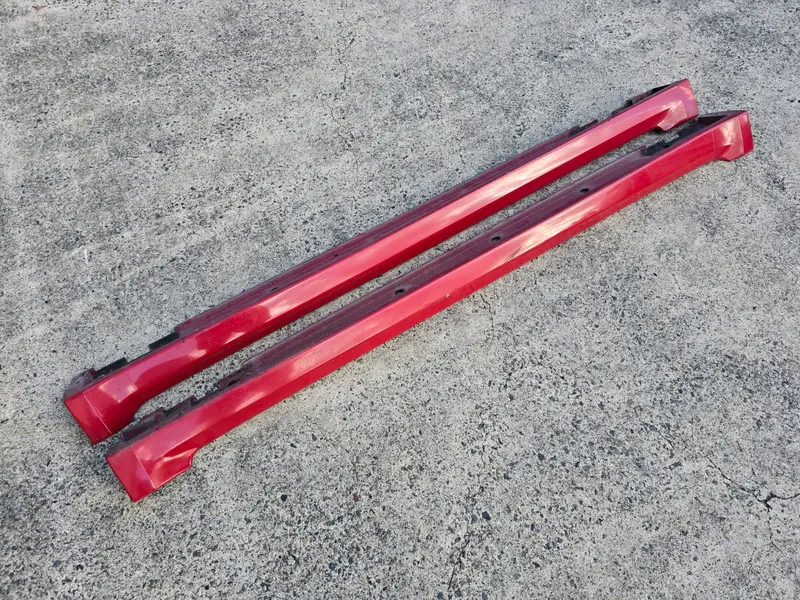 Subaru Impreza Rs 08 - 11 Gh G3 Factory Side Skirts Body Kit Side Skirts Red C7p 1