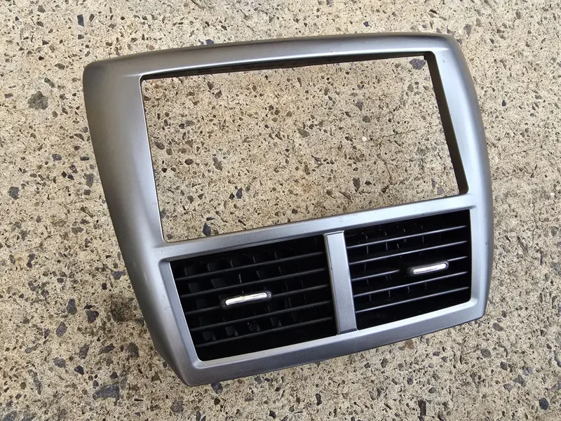 Subaru Impreza Rs Gh 08-11 Factory Stereo Fascia Center Dash Vents Surround Trim 1