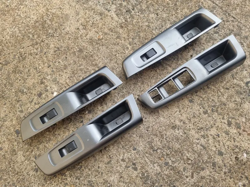 Subaru Impreza Rs Wrx 08 - 14 Gh G3 Interior Door Grab Handles Trims Silver Set 1