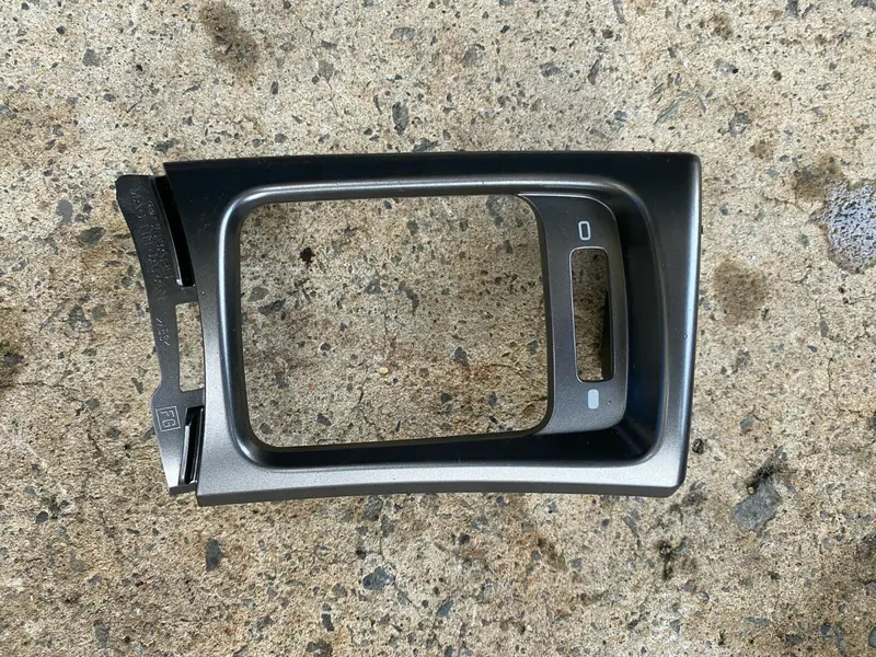 Subaru Impreza Rs Wrx Gh G3 08 - 14 Factory Drivers Side Dash Vent Surround Trim 1