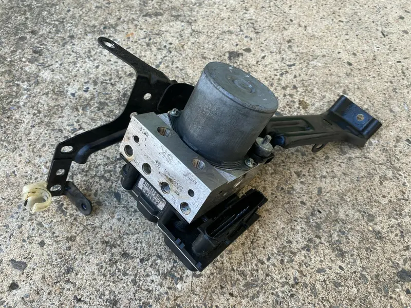 Subaru Impreza Wrx 08 - 14 G3 Abs Speed Sensor Brake Control Module Sk 513 Lowkm 1