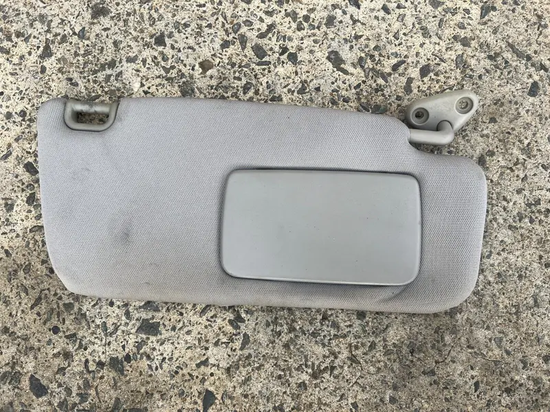 Subaru Impreza Wrx Gd Gdb 05 - 07 Right Driver Side Sun Visor Shade Rh Genuine 1