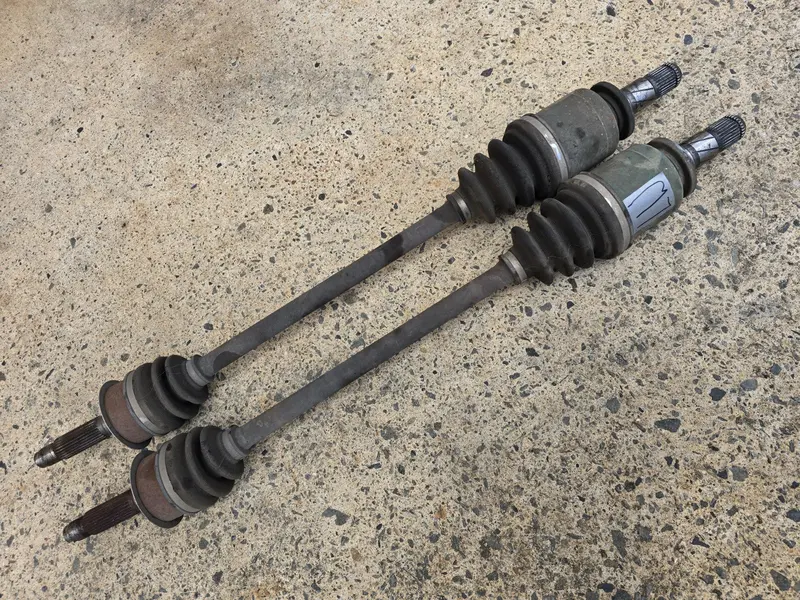 Subaru Liberty 03-09 Factory Rear Driveshafts Cv Joints Drive Shaft Diff Genuine 1