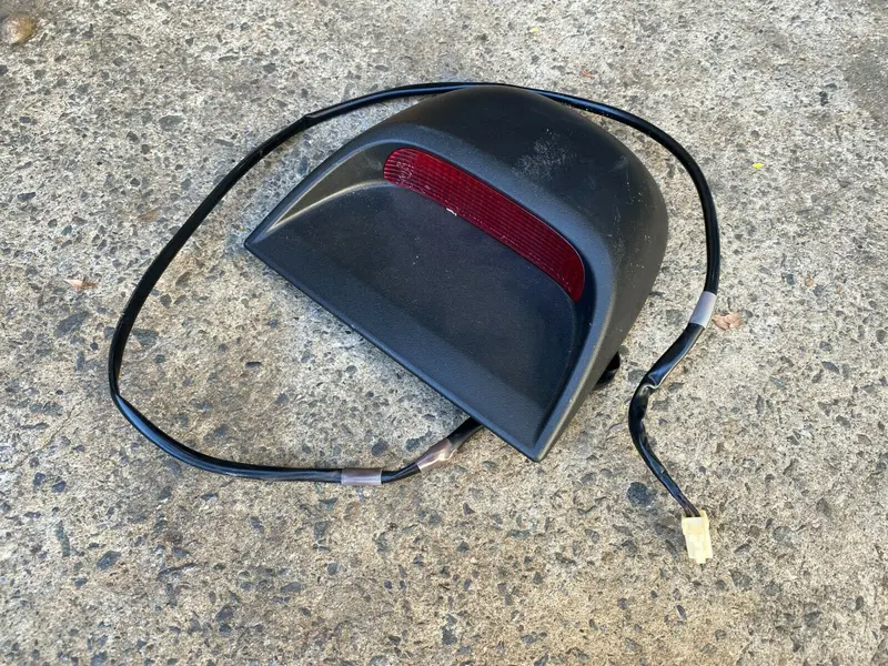 Subaru Liberty 03 - 09 Factory Sedan Parcel Shelf Interior Brake Light Lamp 1