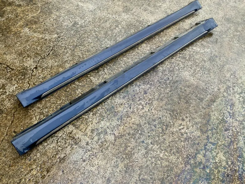 Subaru Liberty 03 - 09 Gen 4 Spec B Factory Side Skirts Chrome Body Kit Blue 35J 1