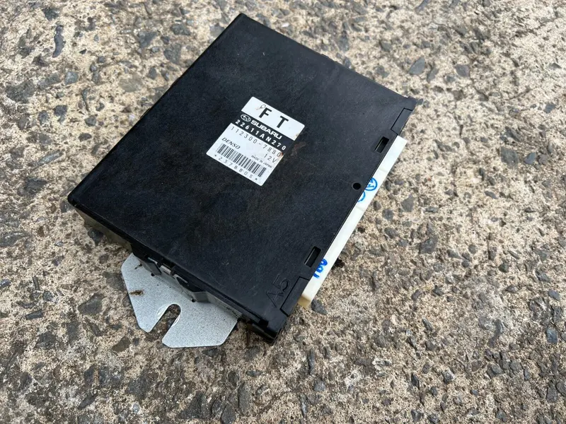 Subaru Liberty 06 - 09 Factory Main Computer Ecu Ft 22611An270 Manual Genuine 1