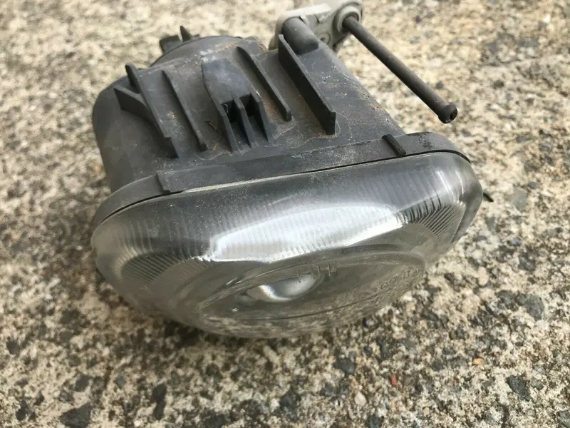Subaru Liberty Gen 4 03 - 06 Gt Front Bumper Bar Right Driver Spot Fog Light Rh 2
