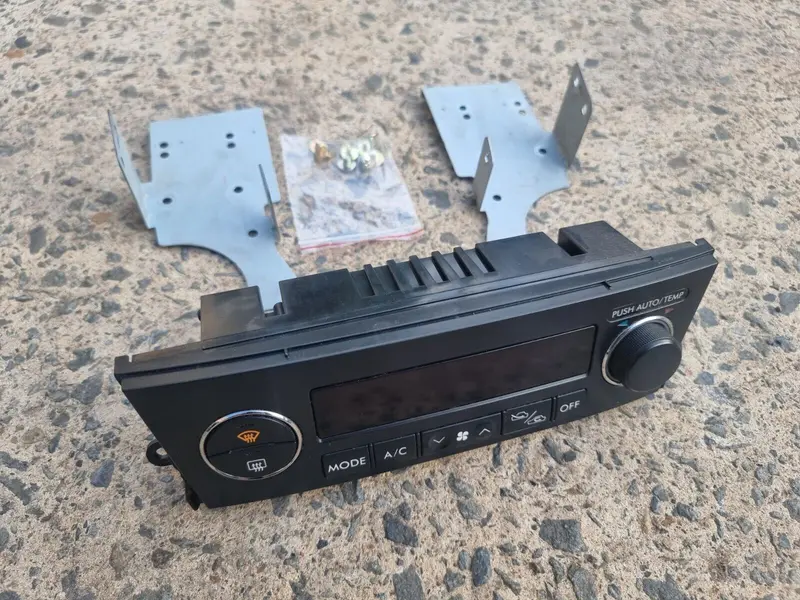 Subaru Liberty Gen 4 2003 - 06 Ac Double Din Kit Stereo Head Unit Fascia Climate 1