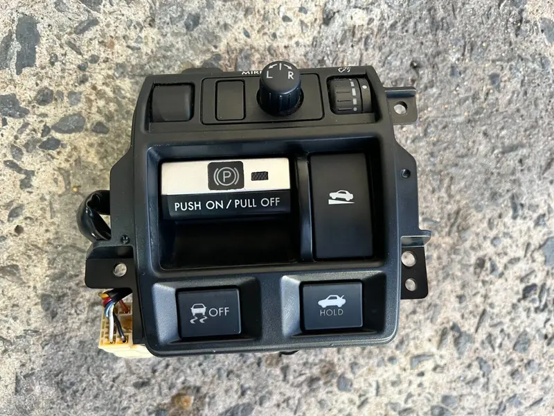 Subaru Liberty Gen 5 2009 -12 Dash Hand E Brake Button Mirror Control Trim Panel 1