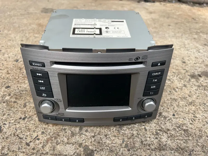 Subaru Liberty Gen 5 Outback 09 - 12 Factory Stereo Radio Cd Player 86201Aj220 1