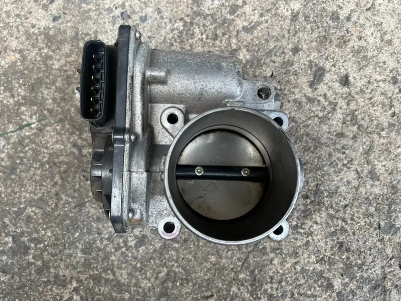 Subaru Liberty Gen5 09 - 12 Engine Inlet Manifold Throttle Body Air Intake Ej25 1