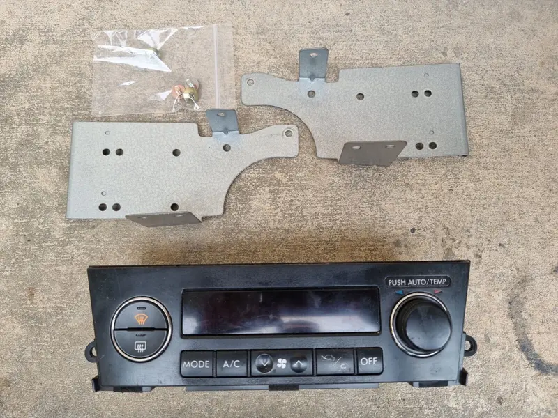 Subaru Liberty Gt Gen4 03 - 06 Mcintosh Stereo Head Unit Ac Air Con Climate 1
