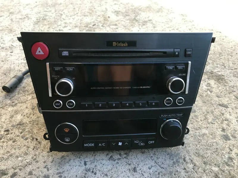 Subaru Liberty Gt Gen4 Bp 03 - 06 Mcintosh Stereo Head Unit Fascia Climate Radio 1