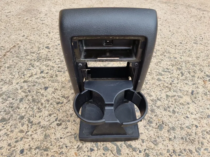 Subaru Liberty Gt Outback 03 - 06 Gen 4 Rear Passenger Back Dual Seat Cup Holder 1