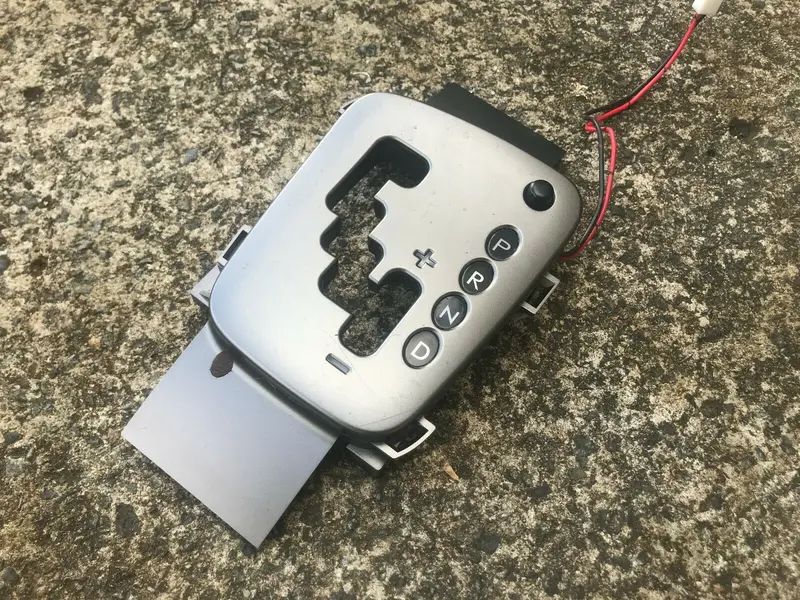 Subaru Liberty Gt Outback Gen 4 03-06 Automatic Gear Shifter Surround Trim Auto 1