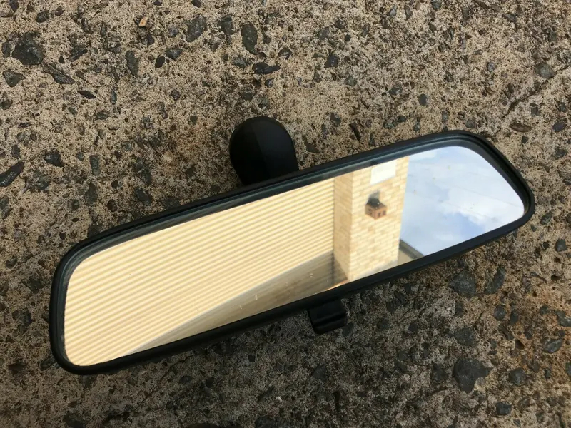 Subaru Liberty Gt / Outback Gen 4  2003 - 2009 Interior Rear View Vision Mirror 1