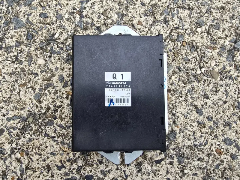 Subaru Liberty H6 03 - 06 6 Speed Manual Factory Ecu Computer 22611Al070 Q1 1