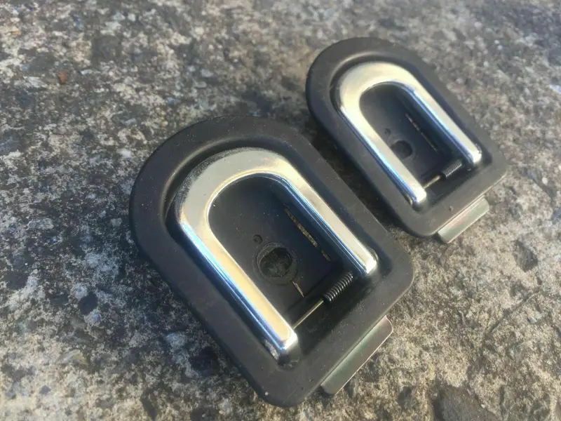 Subaru Liberty Outback 03 - 06 Gen 4Boot Hatch Interior Side Fixing Clips Pair 1