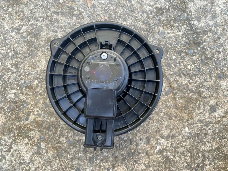 Subaru Liberty Outback 03 - 09  Ac Air Con Conditioning Heater Blower Fan Motor 1