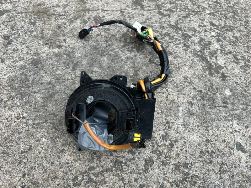 Subaru Liberty Outback 03 - 09 Factory Steering Wheel Clock Spring Mechanism Oem 1