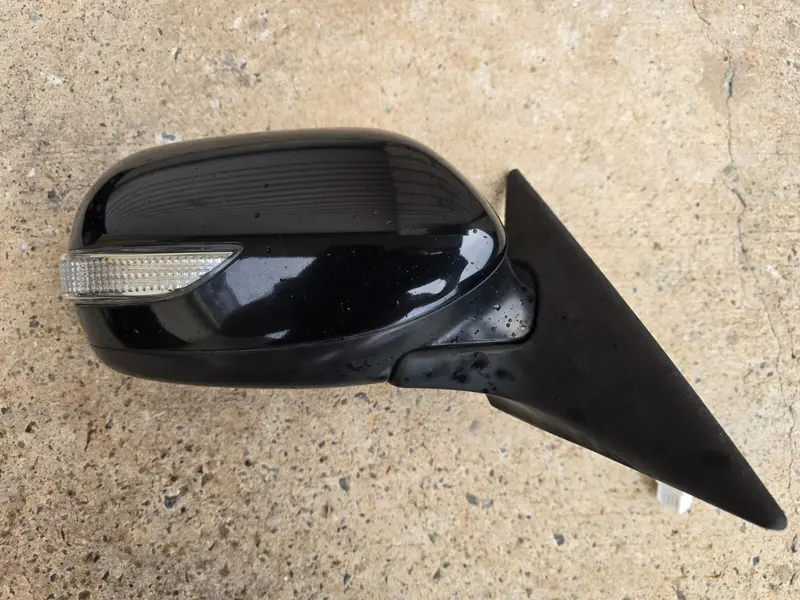 Subaru Liberty Outback 06 - 09 Gen 4 Driver Side Electric Mirror Black 32J Right 1