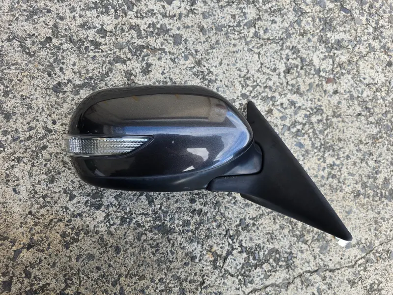 Subaru Liberty Outback 06 - 09 Gen 4 Driver Side Electric Mirror Grey 61K Right 1