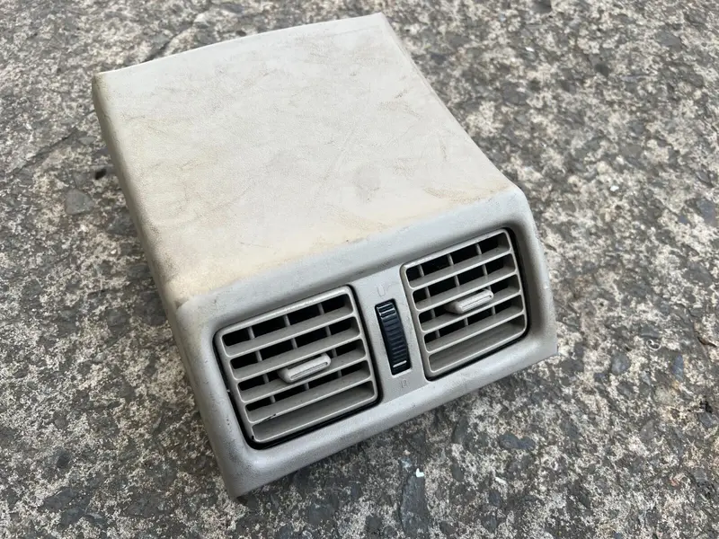 Subaru Liberty Outback 06 - 09 Rear A/C Air Con Vents Console Cream Genuine Oem 1