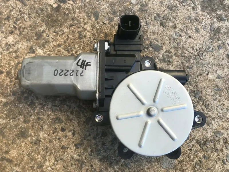Subaru Liberty Outback Gen 4 03 - 09 Genuine Window Motor Regulator Lhf Left 1