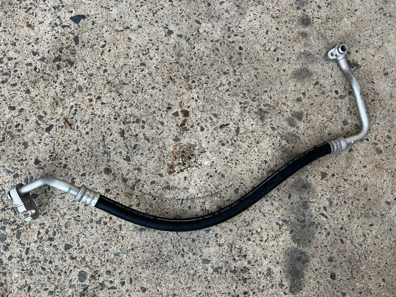 Subaru Liberty Outback Gen 4 03 09 Rear A/C Air Con Compressor Line Hose Ac H6 1
