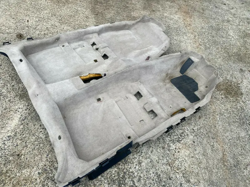 Subaru Liberty Outback Gen 4 3 03 - 06 Cream Interior Factory Full Carpet Mat 1