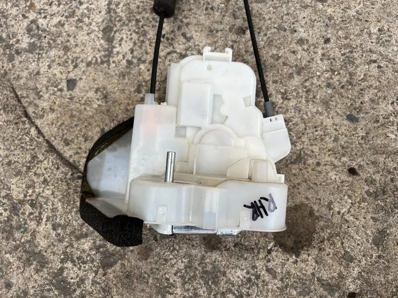 Subaru Liberty Outback Gen 5 12 - 14 Door Lock Actuator Right Rear Passenger Rhr 1