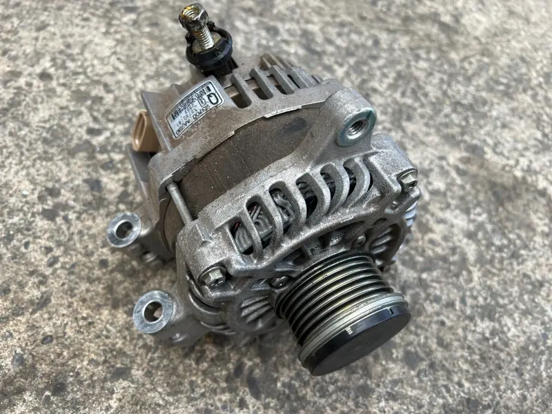 Subaru Liberty Outback Gen 5 2012 - 13 Fb25 Alternator Charger Genuine Q 23700 1