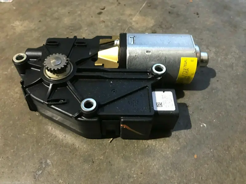 Subaru Liberty Sedan Gen 4 03 - 09 Genuine Electric Sunroof Sun Roof Motor 4Th 1