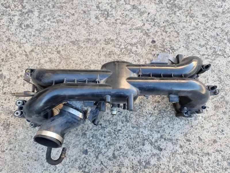 Subaru Liberty Turbo 03 - 06 Factory Air Intake Inlet Manifold Throttle Body Gt 1