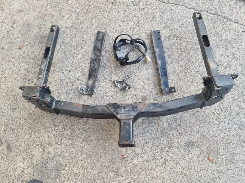 Subaru Outback Liberty 03 - 09 Tow Bar Kit + Wiring Harness Loom Genuine 1800Kg 1