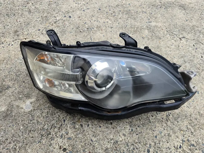 Subaru Outback Liberty 4Th Gen H6 Headlight Head Light Right Drivers Side Rhf R 1