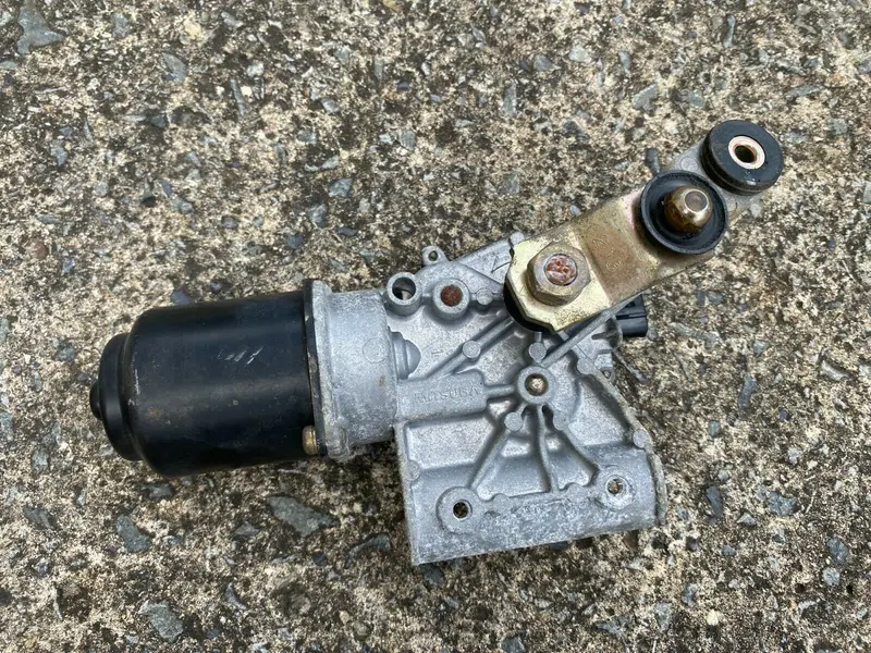 Subaru Outback Liberty Gen 3 4 03 - 09 Factory Front Windscreen Wiper Motor Unit 2