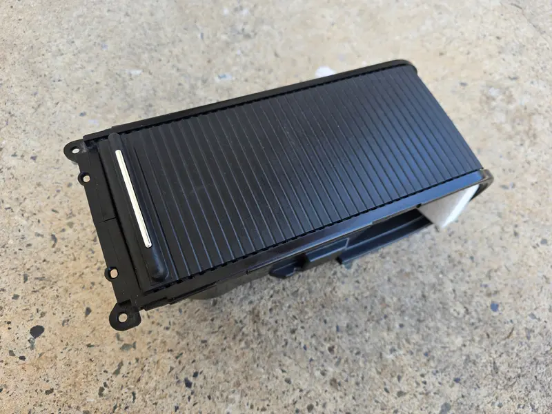 Subaru Outback Liberty Gen4 2003 06 Black Center Console Slider Tray Genuine 1