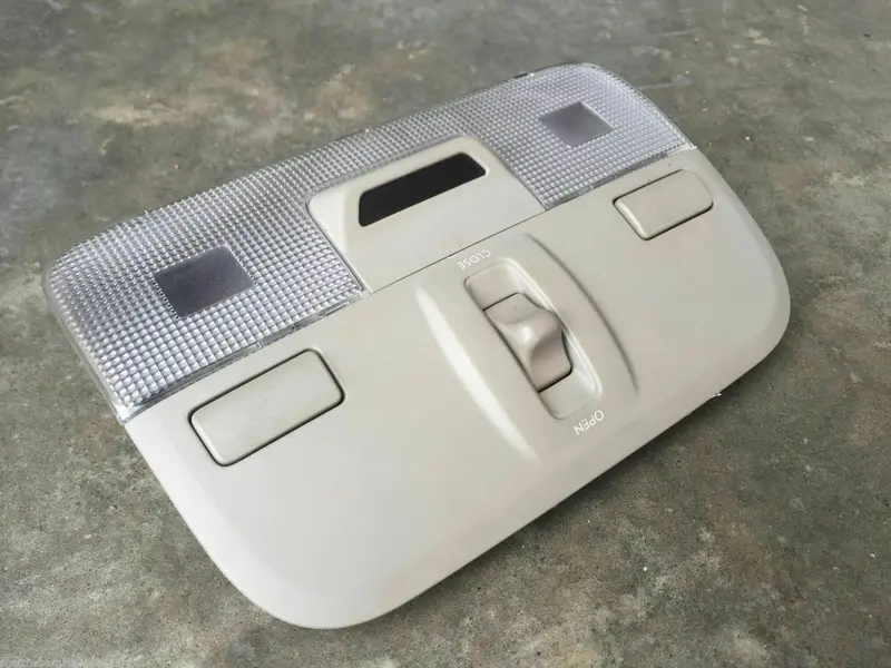 Subaru Outback Wagon Liberty 03-06 Gen 4 Sunroof Control Interior Light Genuine 1