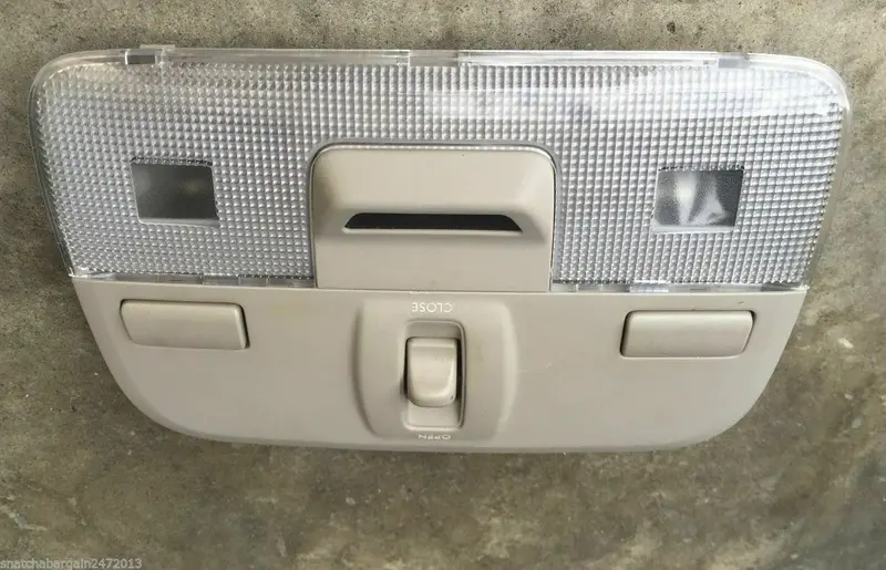 Subaru Outback Wagon Liberty 03-06 Gen 4 Sunroof Control Interior Light Genuine 2