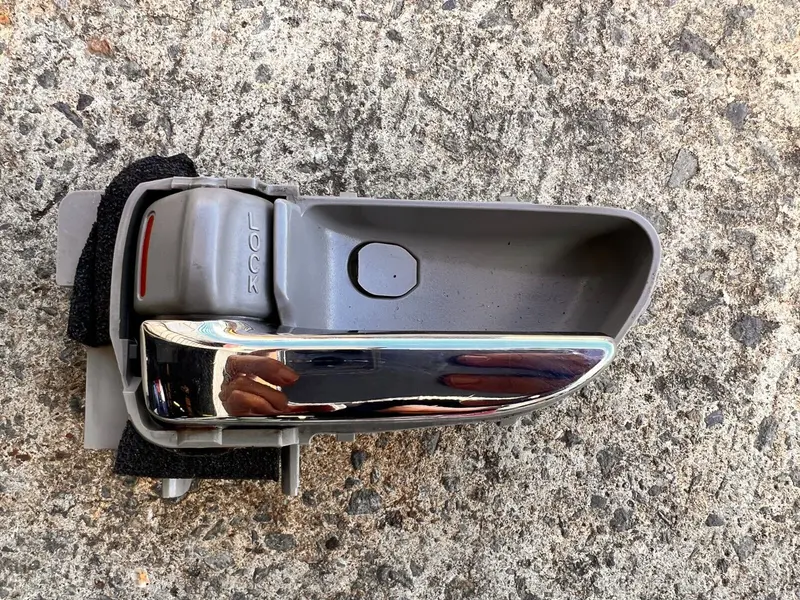 Subaru Tribeca B9 2006 -07 Interior Door Grab Handle Latch Left Side Front Rear 1