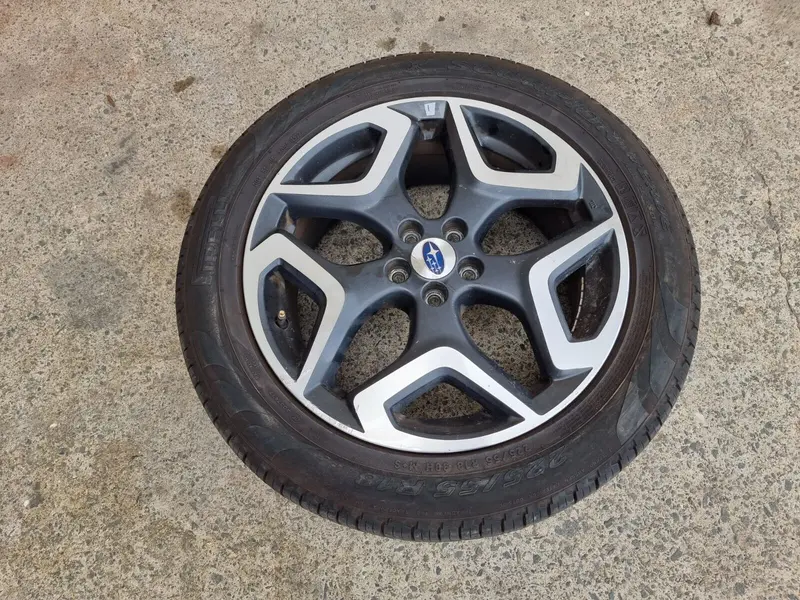 Subaru Xv Gt 18" Spare Wheel Tyre Rim Mag 5 X 100 225/55 R18 Genuine 1