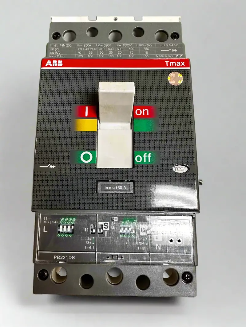T4n 250 Pr221ds Circuit Breaker 1Sda053999r1 1
