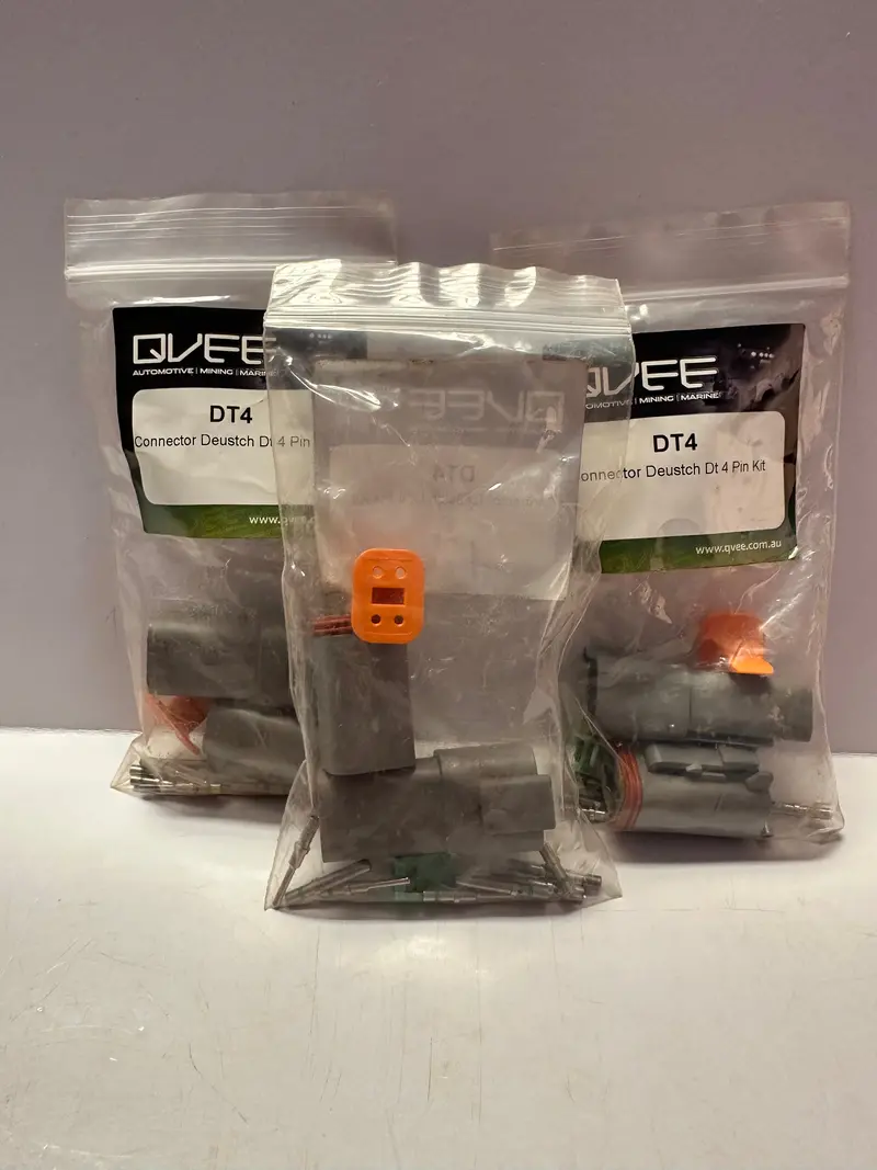 Te Dt4 Deutsch Dt Series 4 Pin Connector Kit 1