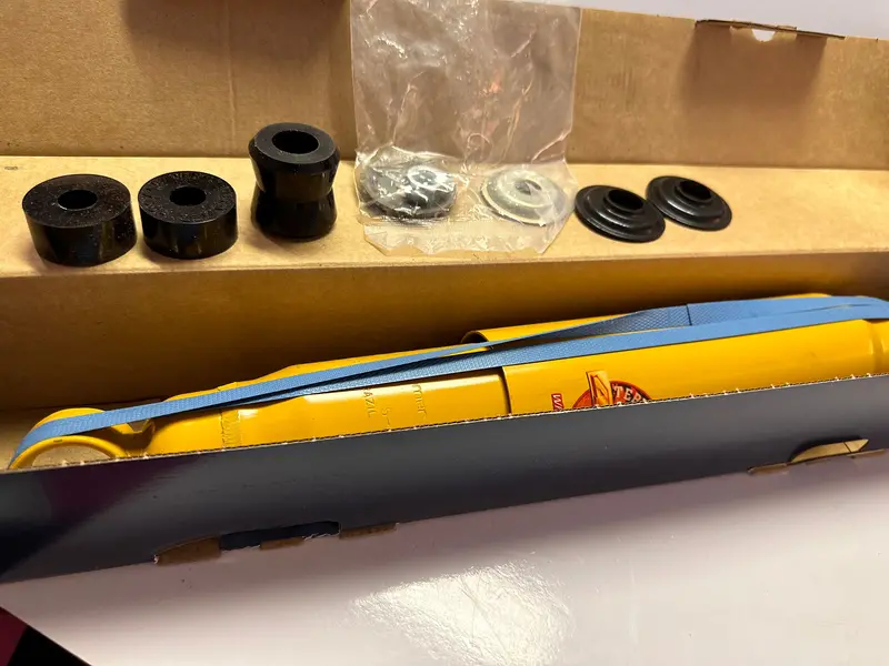 Tgs12489 Terrain Tamer Shock Absorber - Rear 2